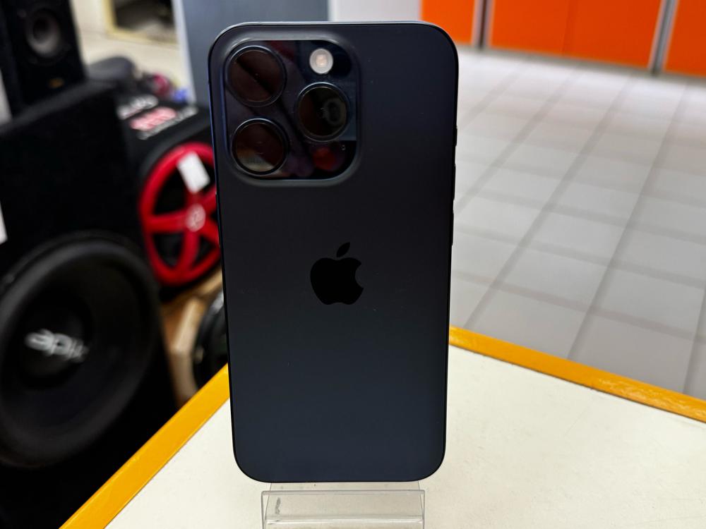 Смартфон Apple Iphone 15 Pro 128Gb