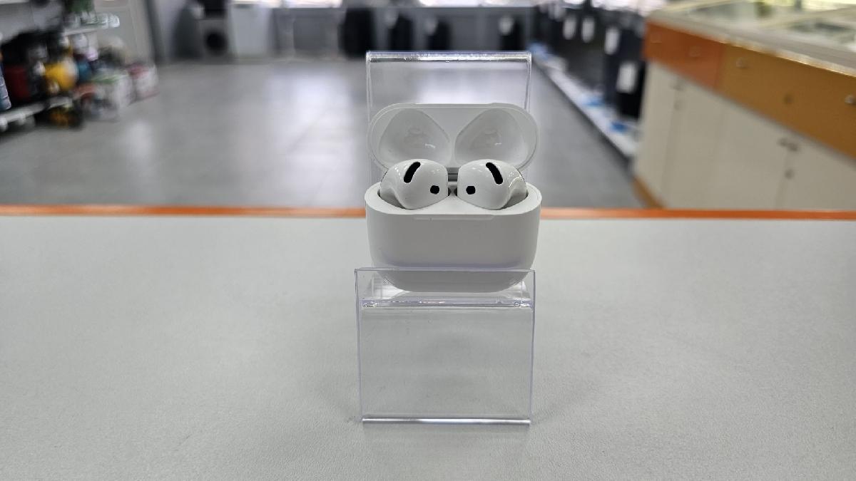 Наушники беспроводные Apple AirPods 4 с ANC
