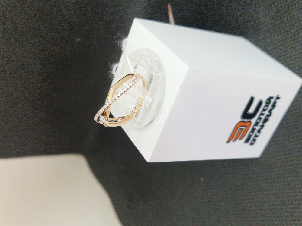 КОЛКМИ585 КОЛЬЦО С КАМНЯМИ (Au 585)