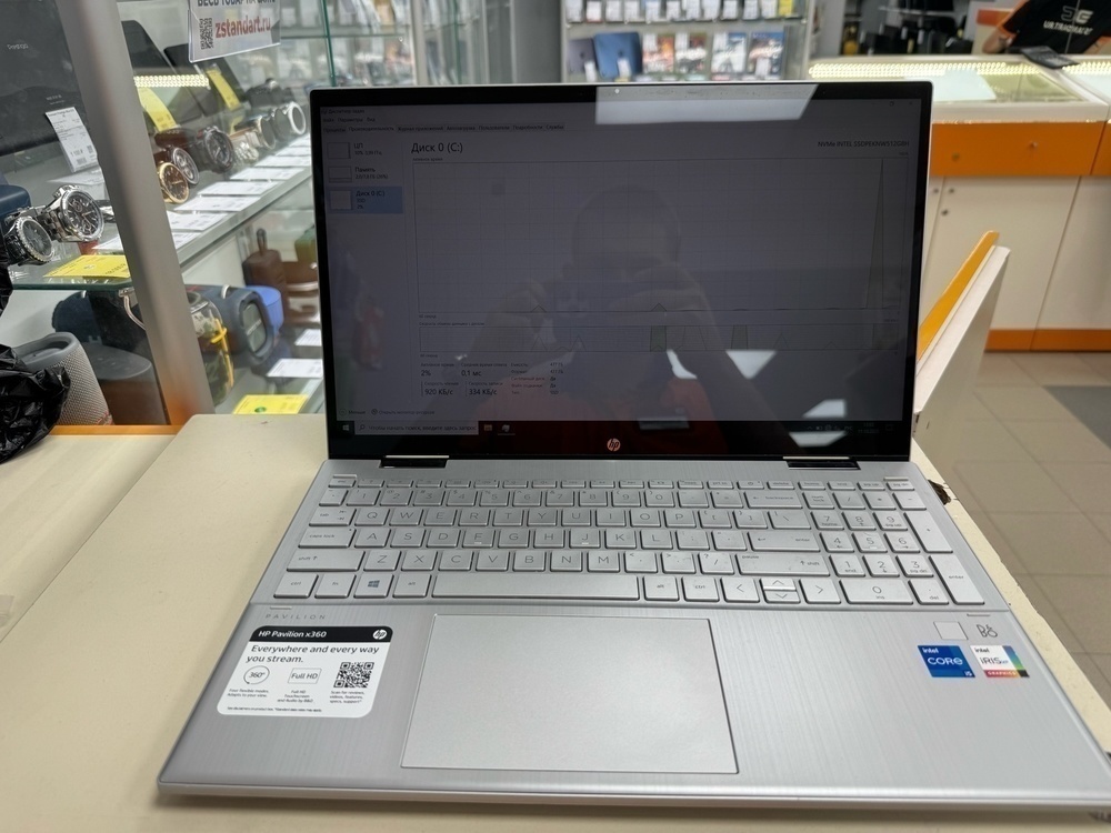 Ноутбук HP 15S-FQ2110UR; Core i5-1135G7, Intel iris XE Graphics, 8 Гб, 512 GB, Нет
