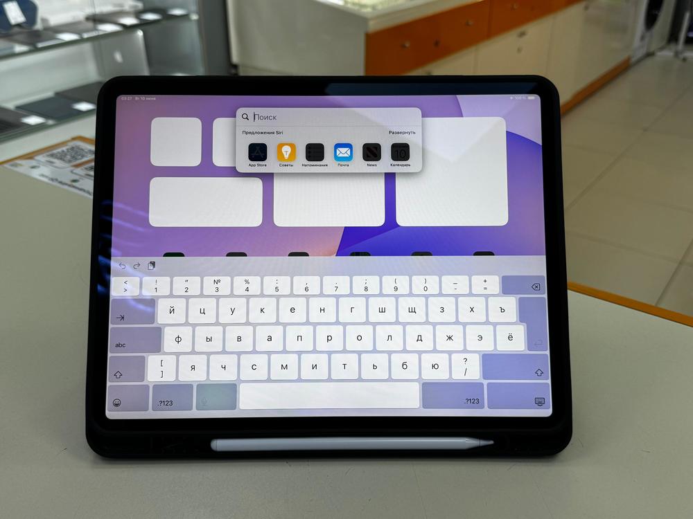 Планшет Apple iPad Pro 12.9 2018 256 ГБ Wi-Fi (A1876)