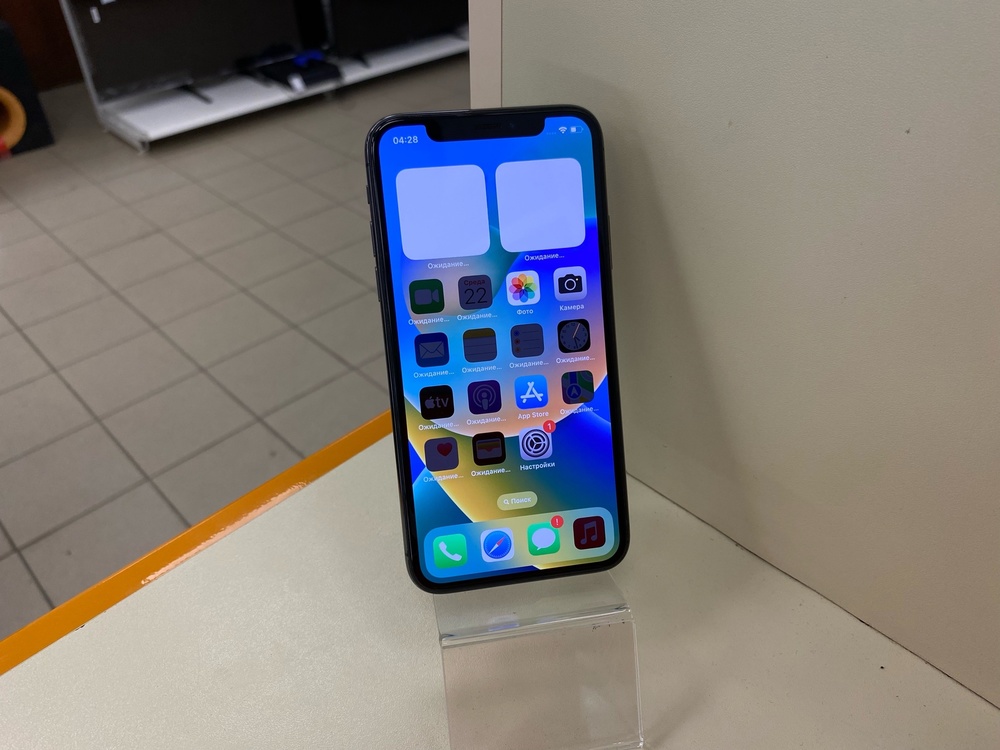 Смартфон Apple iPhone X 64Gb