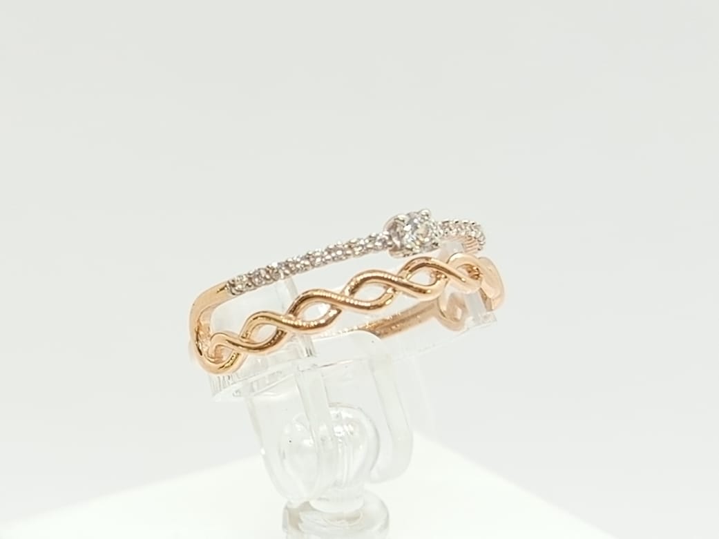 КОЛЬЦО С КАМНЯМИ (Au 585)