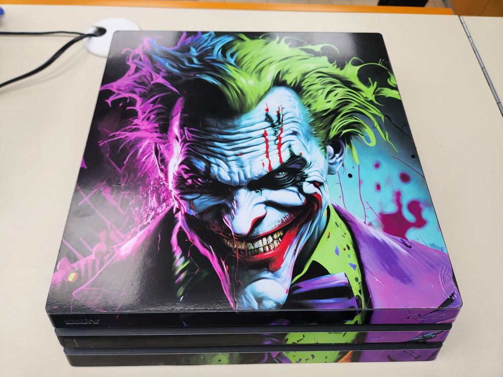 Игровая приставка PlayStation 4 Pro 1Tb