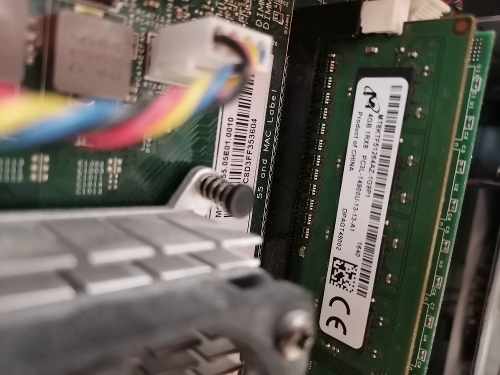 Системный блок HP; A6-7310, AMD Graphics, 6 Гб, Нет, 500 Гб