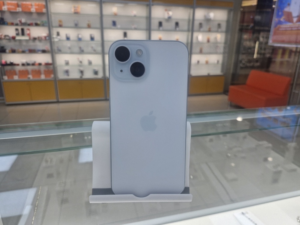 Смартфон Apple Iphone 15 128Gb