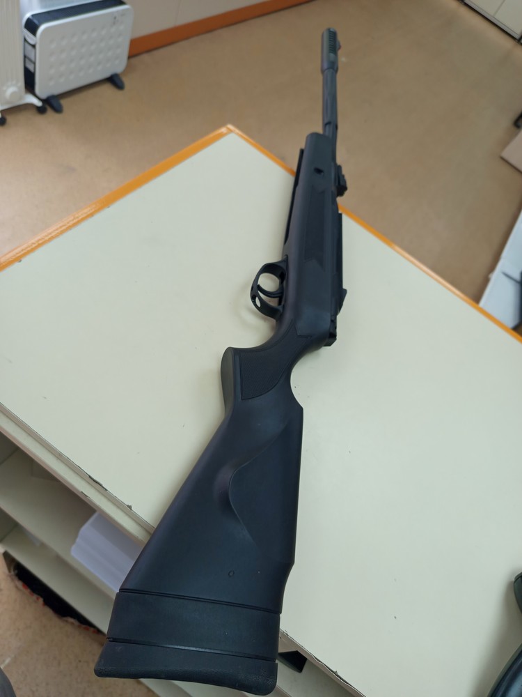 Пневматическая винтовка Hatsan Striker Alpha;