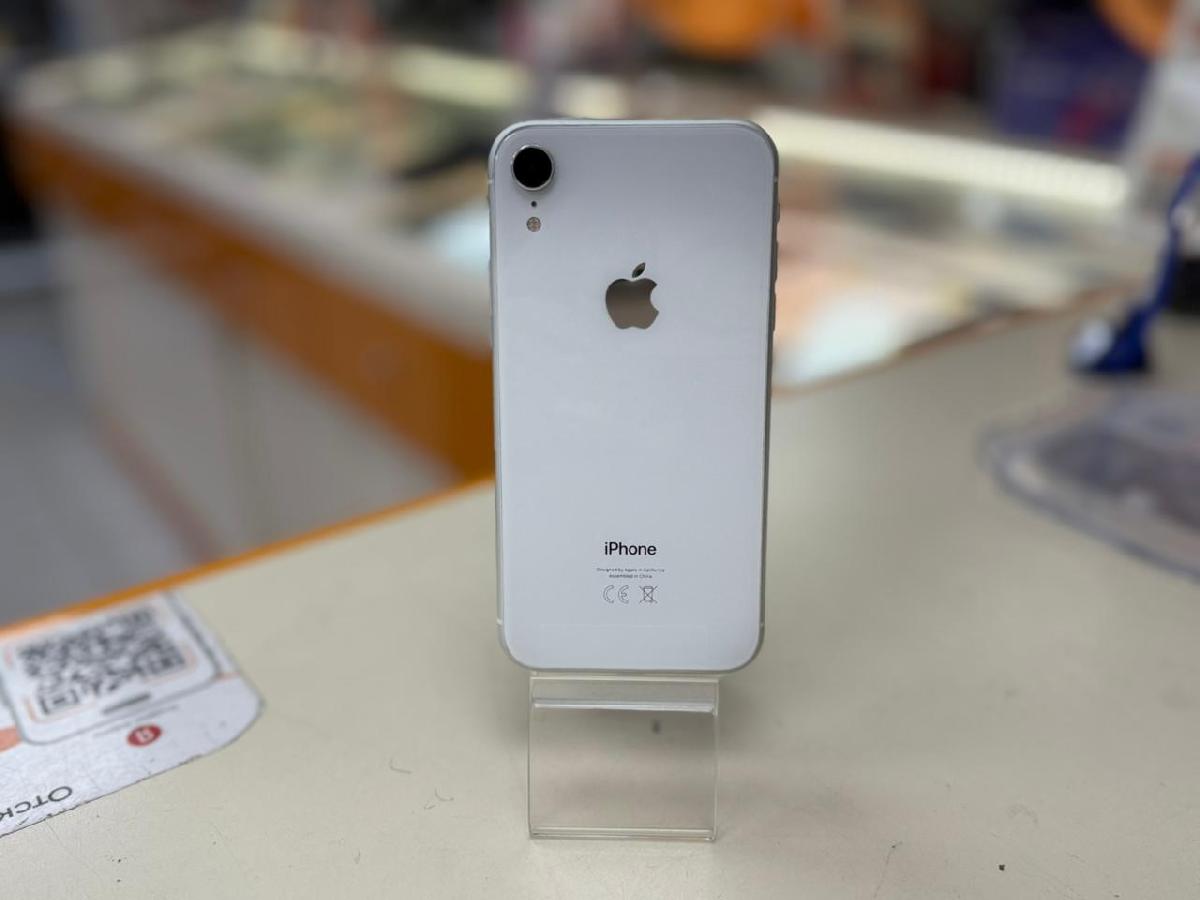 Смартфон Apple iPhone Xr 64Gb