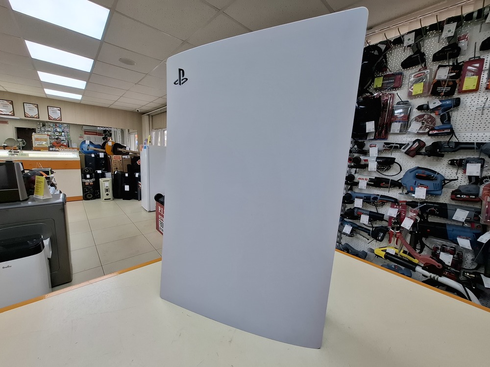 Игровая приставка PlayStation 5 825Gb (С дисководом)