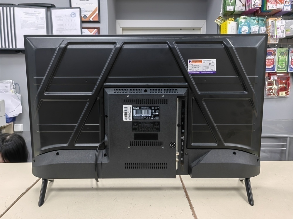 LED Телевизор Tuvio TD32HFBSV1