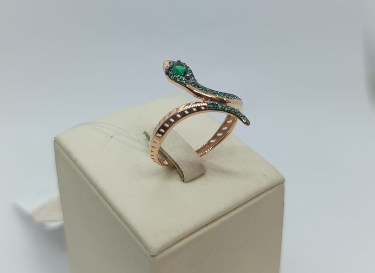 КОЛЬЦО С КАМНЯМИ (Au 585)