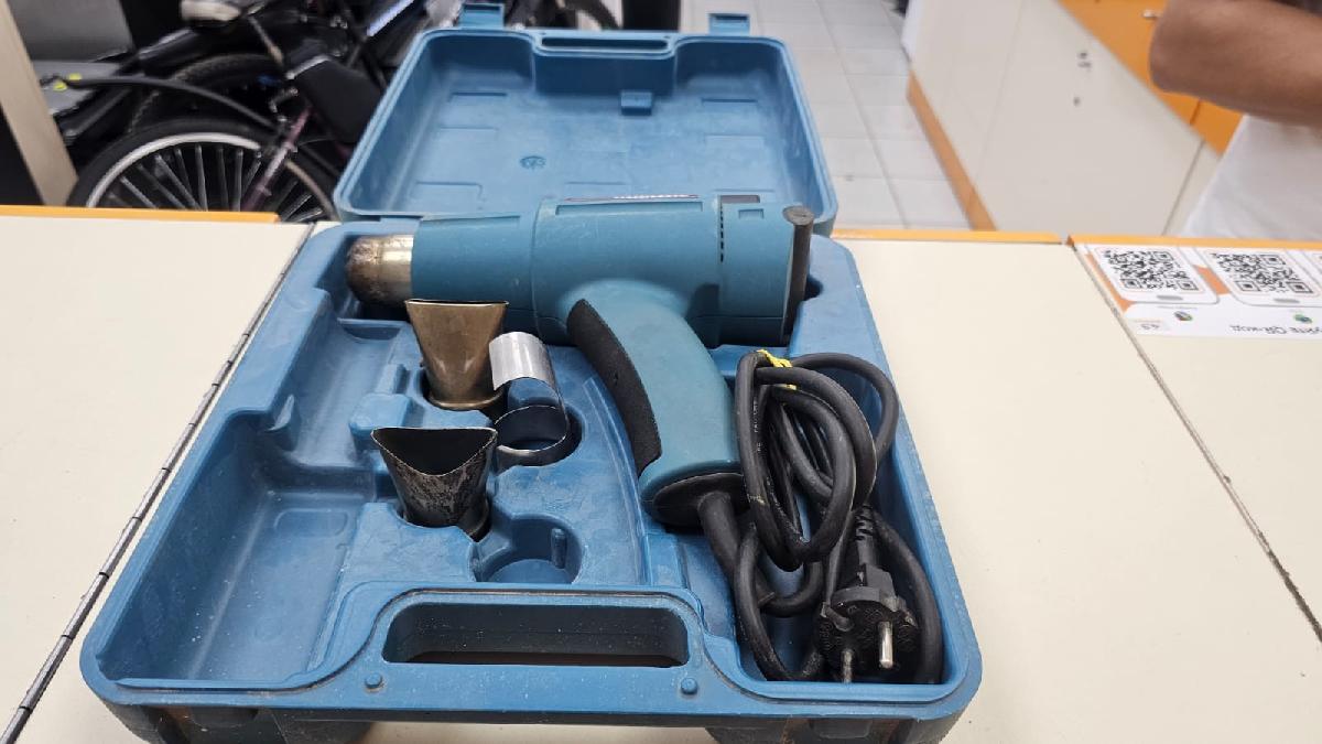 Строительный фен Makita HG 5002;