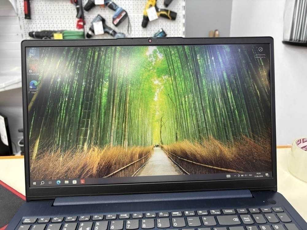 Ноутбук Lenovo; Core i5-1135G7, GeForce MX350, 8 Гб, 500 Гб, Нет