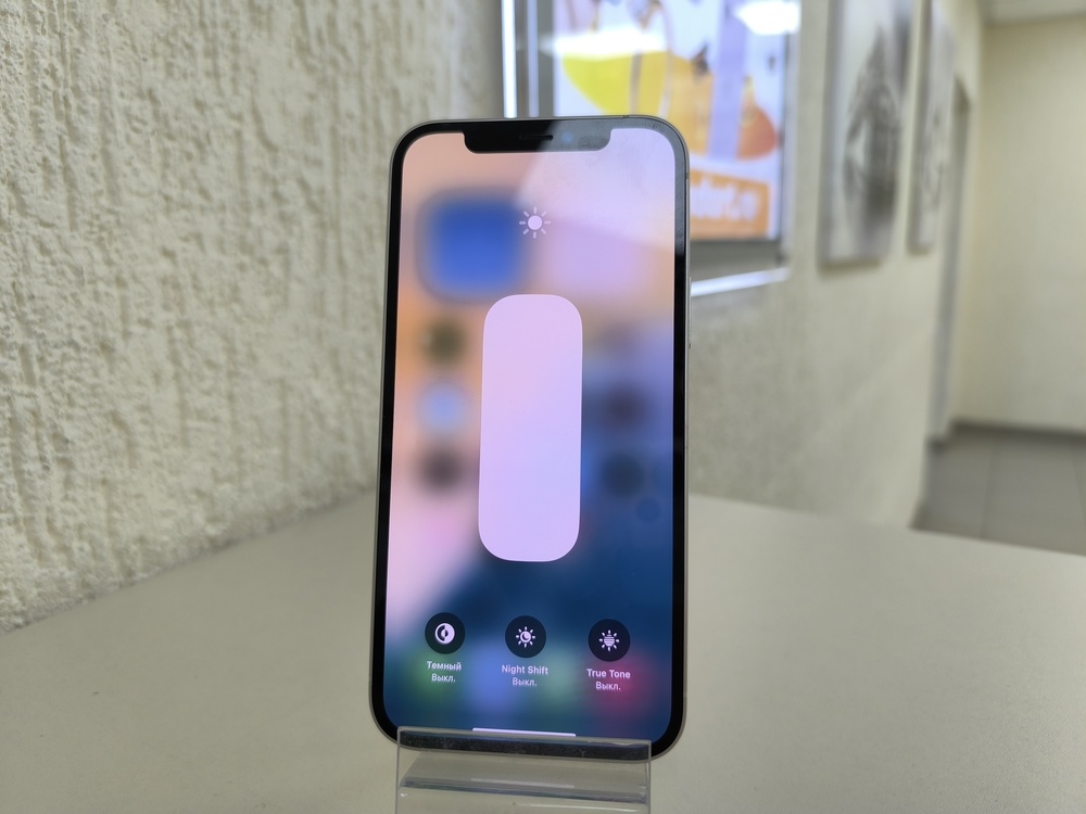 Смартфон Apple iPhone 12 64Gb