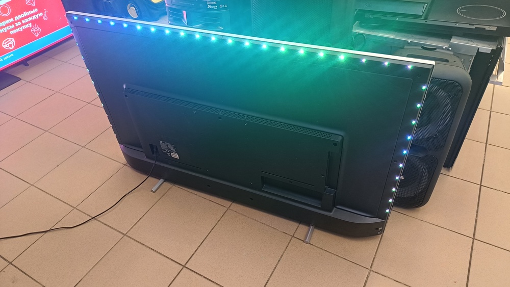 LED Телевизор Philips 55PUS8057/60