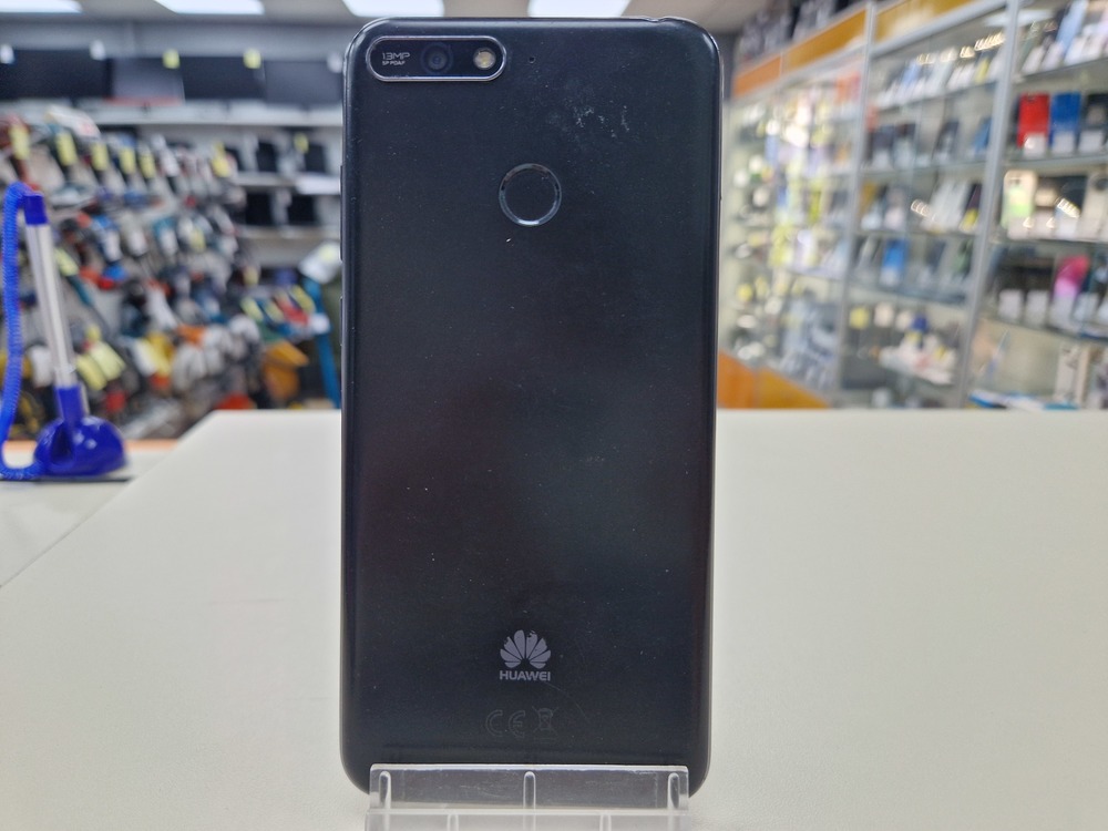 Смартфон Huawei Y6 Prime (2018)