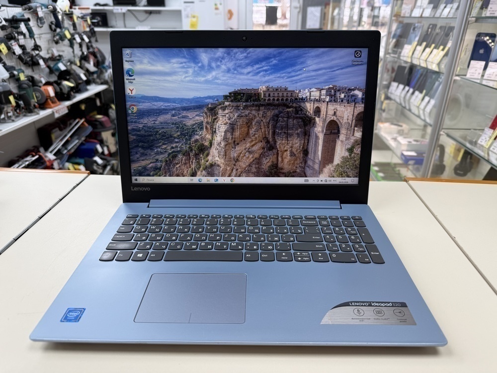 Ноутбук Lenovo 320; Celeron N3350, Intel HD Graphics 500, 4 Гб, 240 Гб, Нет