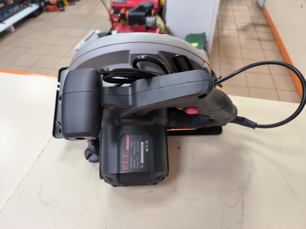 Дисковая пила P.I.T. PKS185-C4