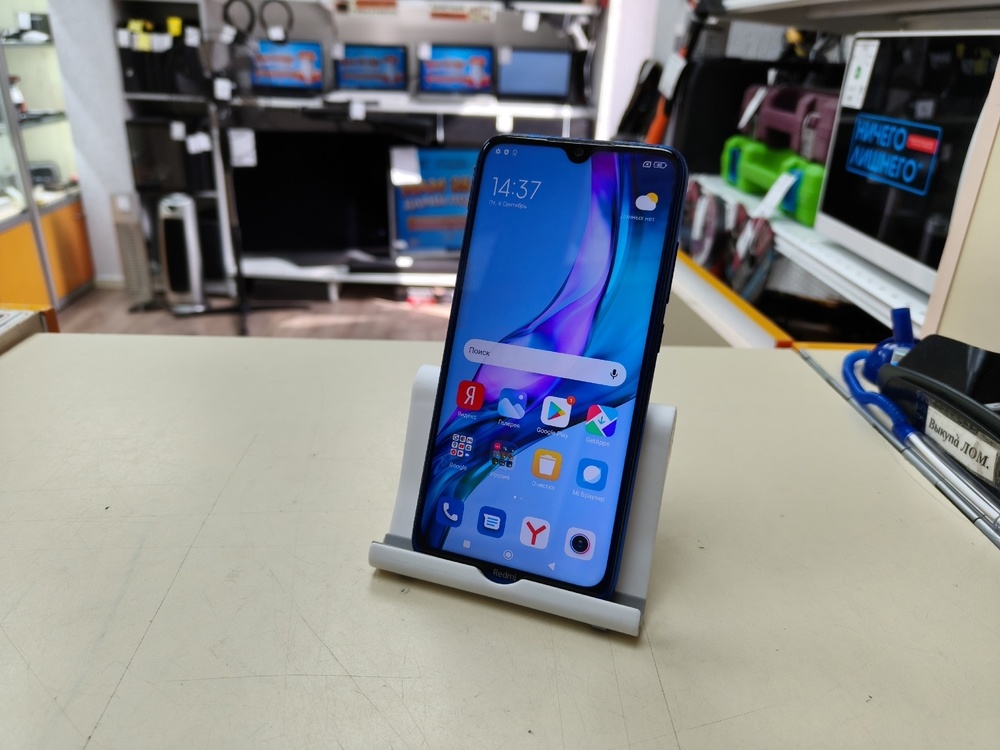 Смартфон Xiaomi Redmi Note 8 4/64