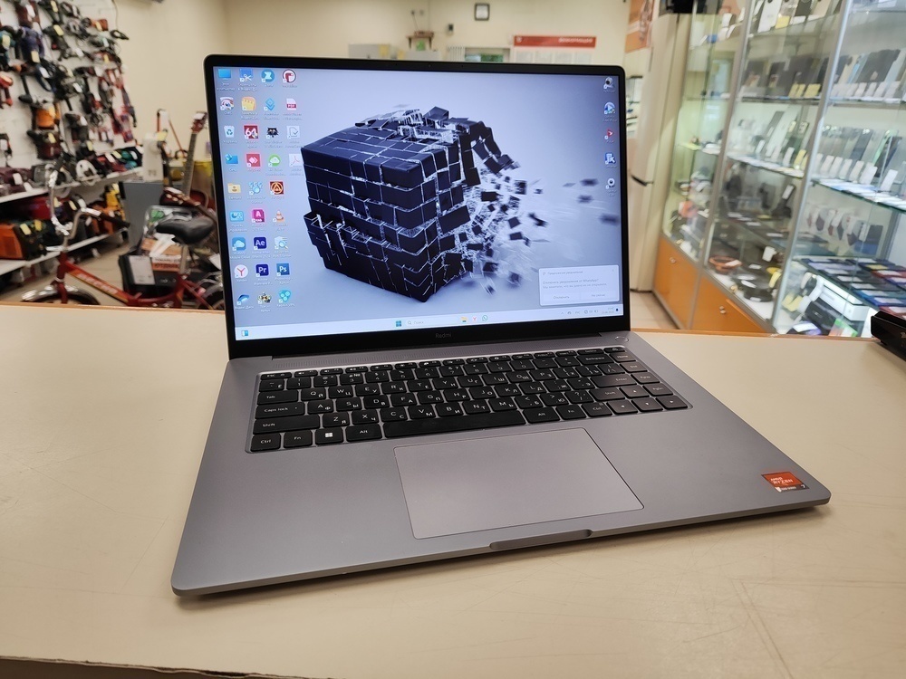Ноутбук Xiaomi; Ryzen 7 7840HS, Radeon 780M, 16 Гб, 500 Гб, Нет