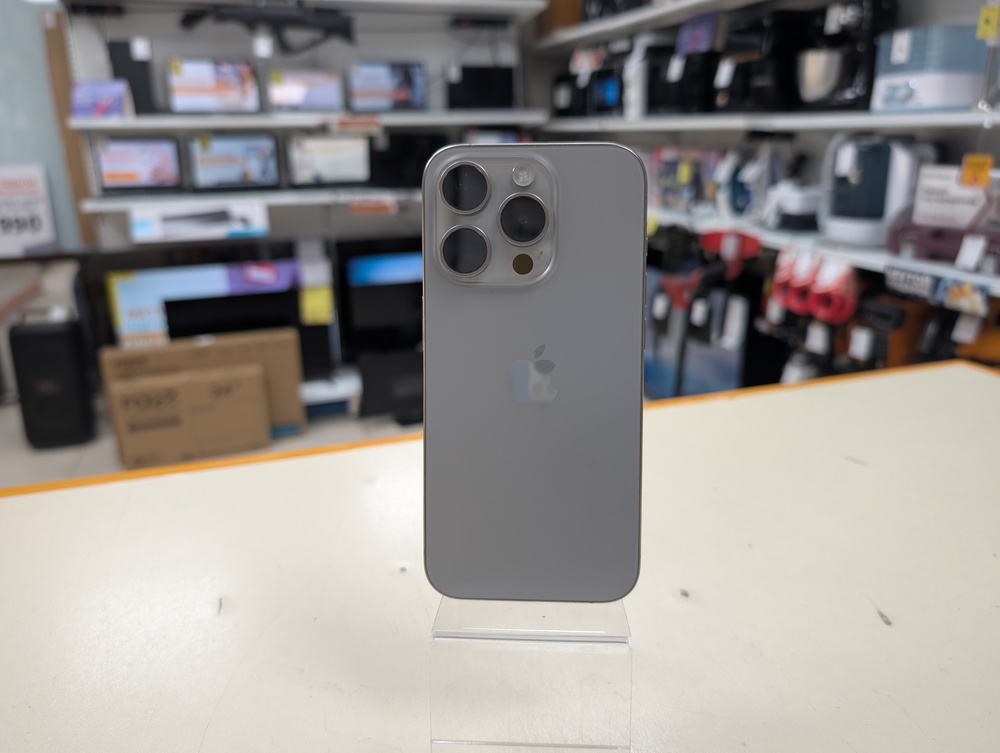 Смартфон Apple Iphone 15 Pro 128Gb