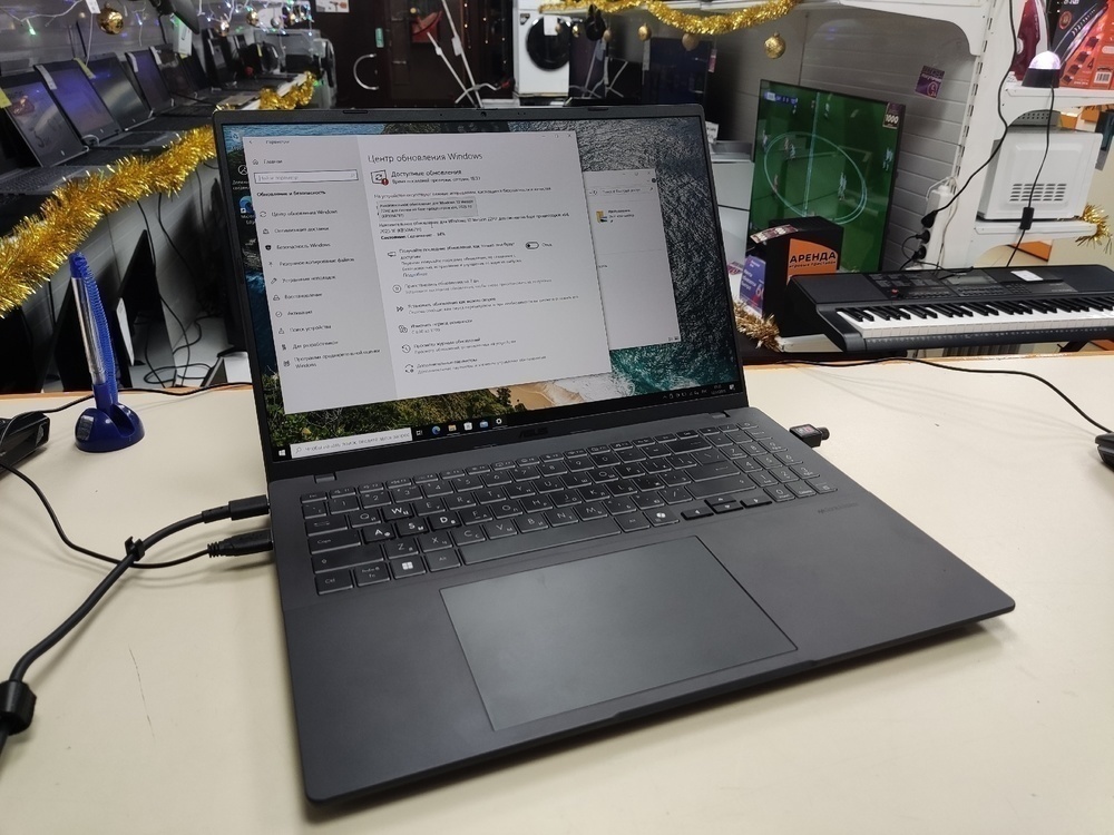 Ноутбук ASUS; Core i5-4210H, GeForce RTX 4050, 16 Гб, 1 Tb, Нет