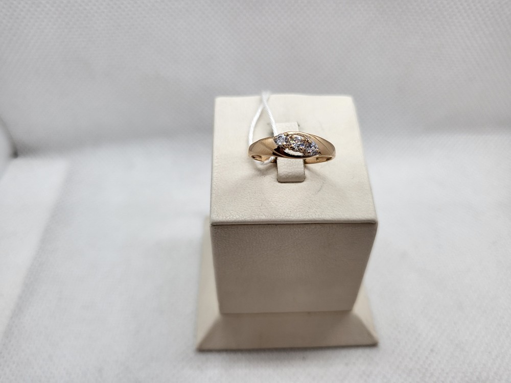 КОЛЬЦО С КАМНЯМИ (Au 585)