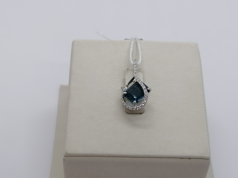 ПОДВЕСКА С КАМНЯМИ (Au 585)