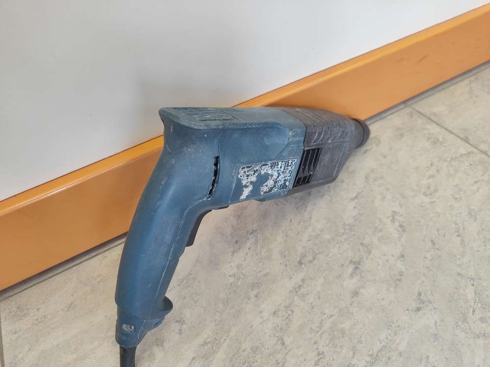 Перфоратор Bosch GBH 2-28