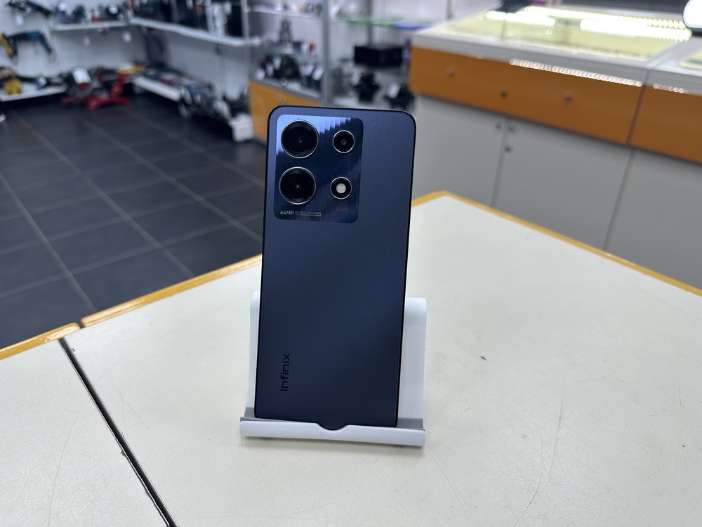 Смартфон Infinix Note 30 8/256