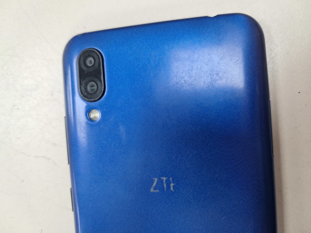 Смартфон ZTE A5 2020