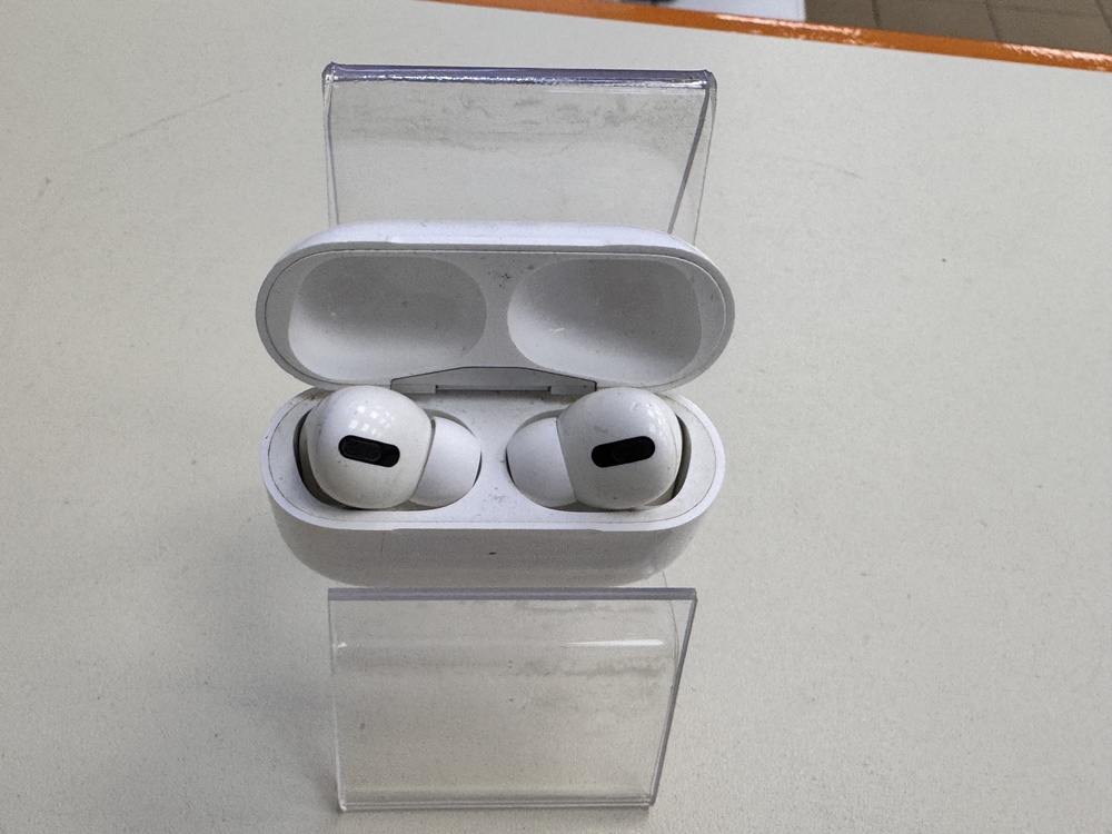 Наушники беспроводные Apple AirPods Pro