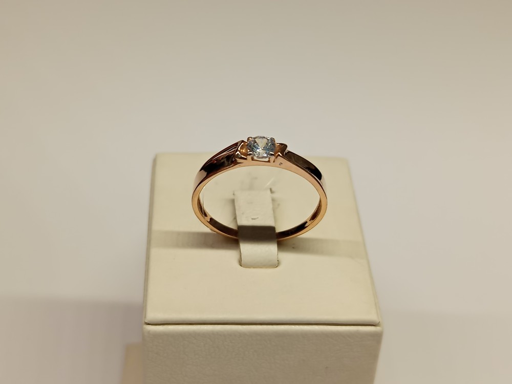 КОЛЬЦО С КАМНЕМ (Au 585)