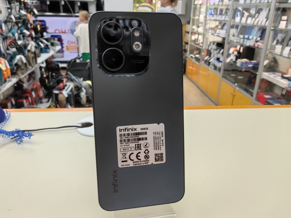 Смартфон Infinix Smart 9 3/64