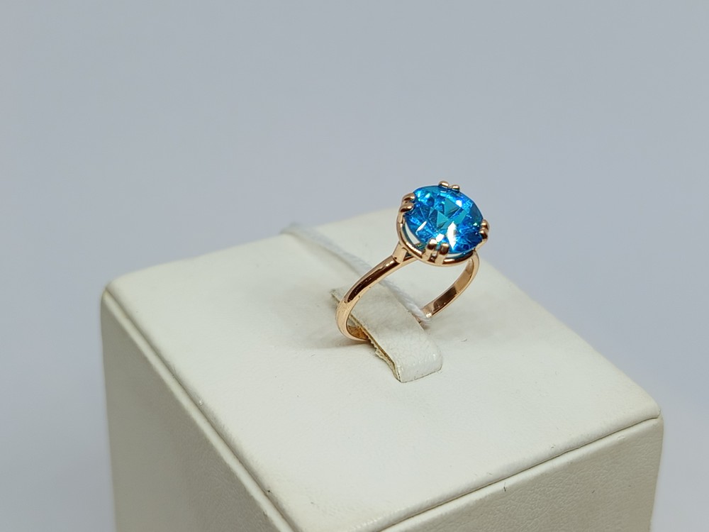 КОЛКМ585 КОЛЬЦО С КАМНЕМ (Au 585)