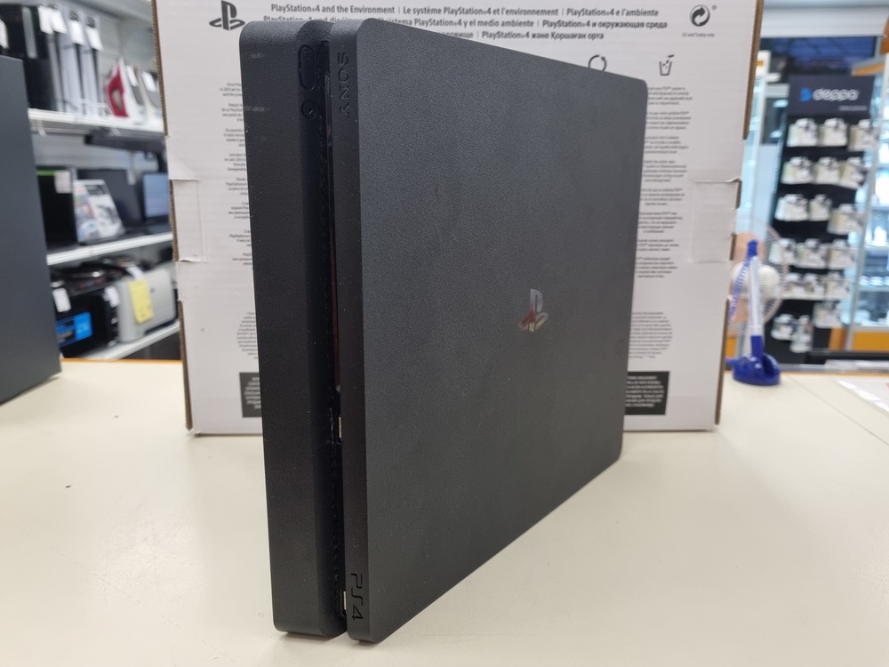 Игровая приставка PlayStation 4 Slim 500GB