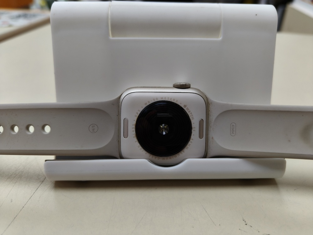Смарт-часы Apple Watch SE 2022 40mm