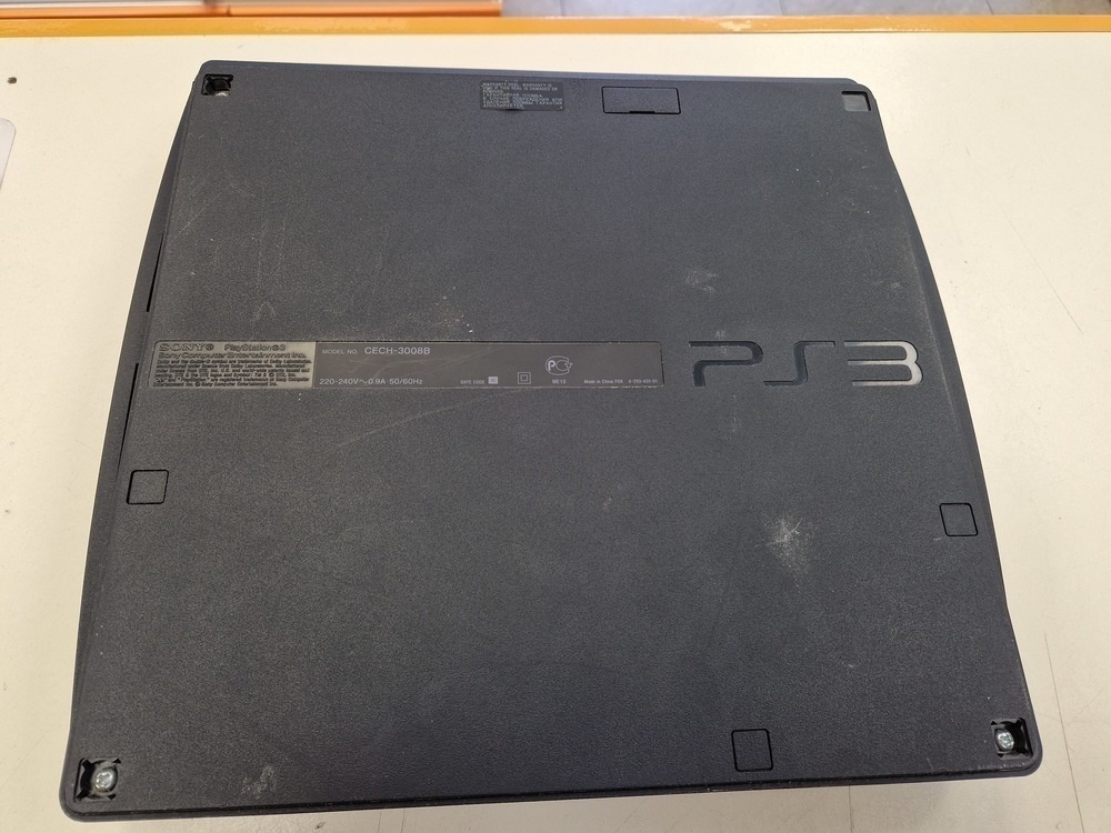 Игровая приставка PlayStation 3 320gb Игровая приставка PlayStation 3 320gb