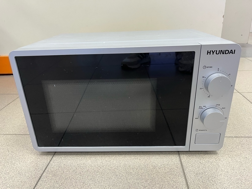 Микроволновая печь Hyundai HYM-M2001