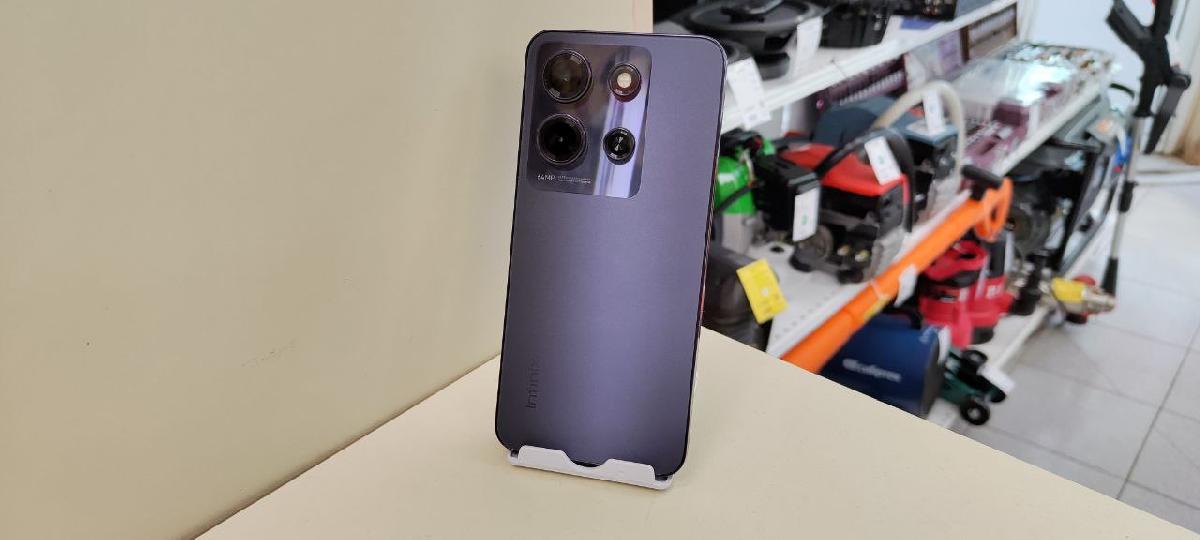 Смартфон Infinix Note 30i 8/256