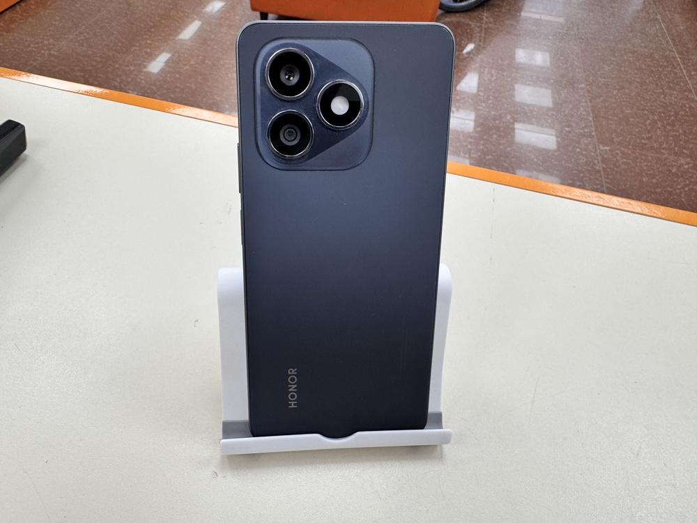 Смартфон Honor X8d 8/256