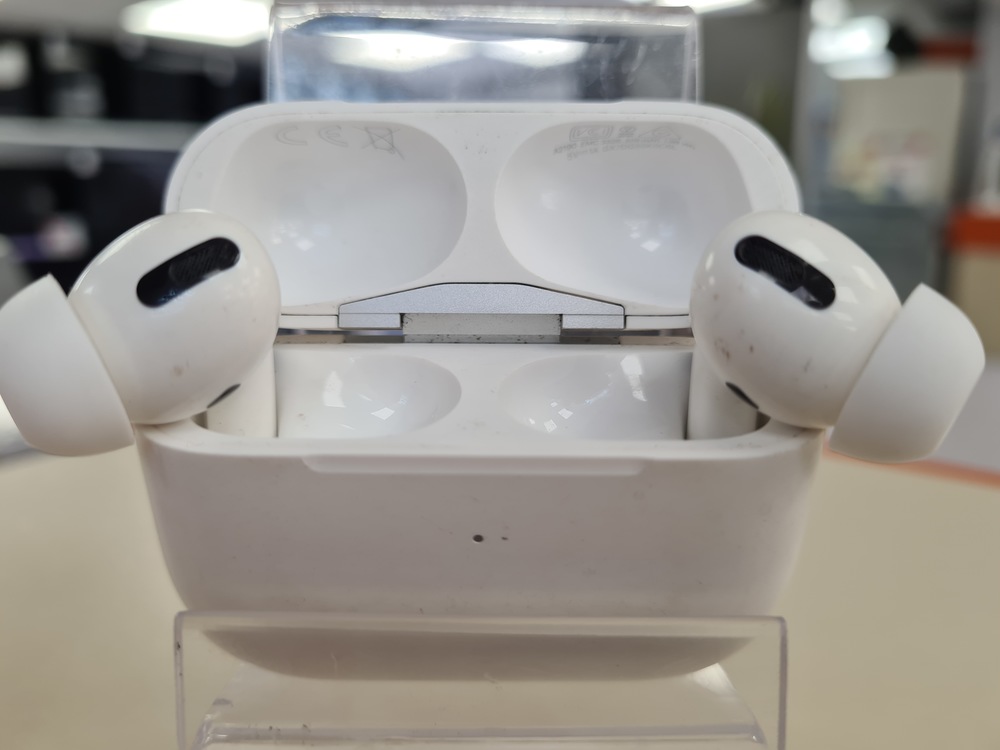 Наушники беспроводные Apple AirPods Pro