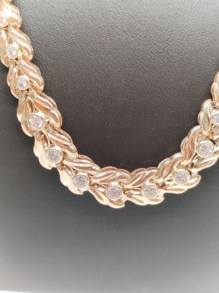 КОЛЬЕ С КАМНЯМИ Au 585