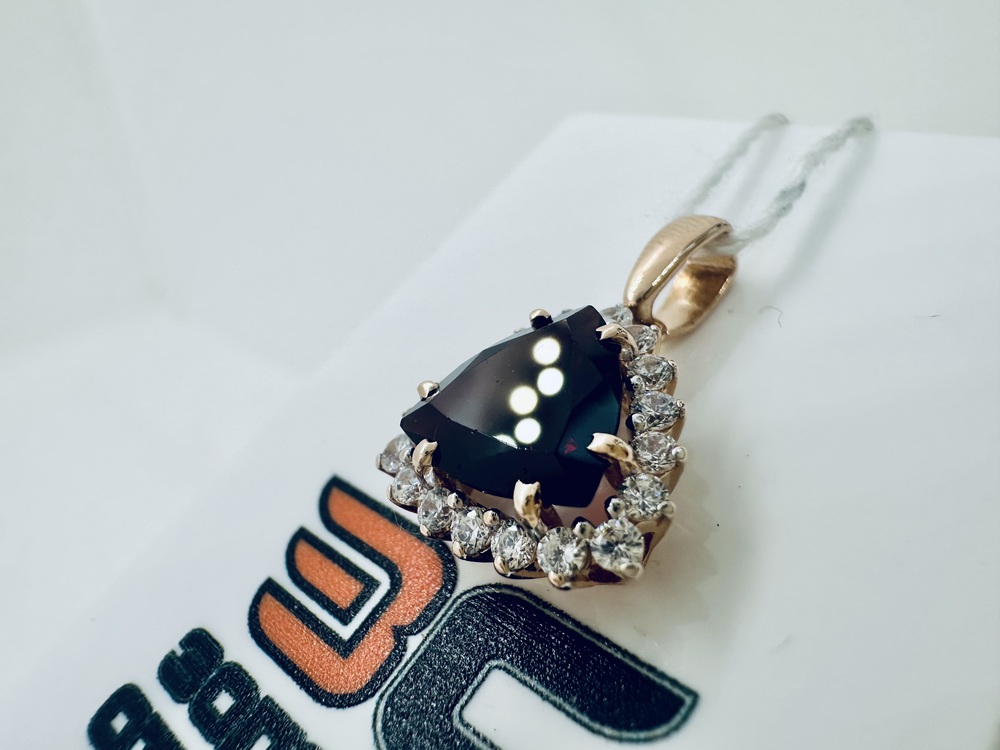 ПОДВЕСКА С КАМНЯМИ (Au 585)