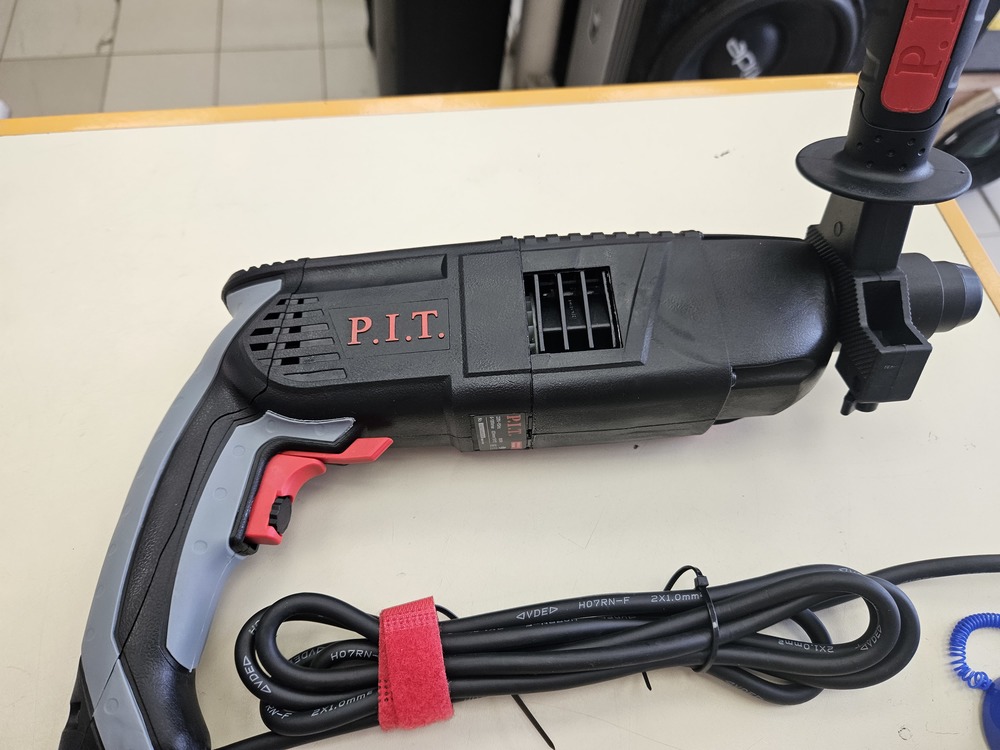 Перфоратор P.I.T. PBH24-C