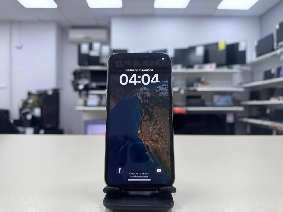 Смартфон Apple iPhone X 256Gb