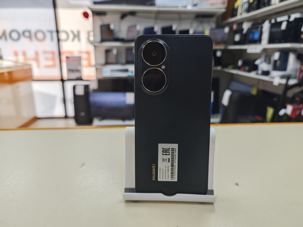 Смартфон Huawei Nova Y73 8/128