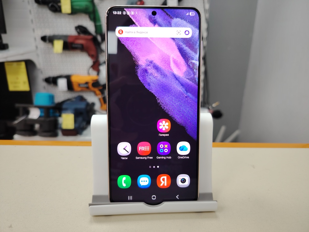 Смартфон Samsung Galaxy S21 5G 8/128