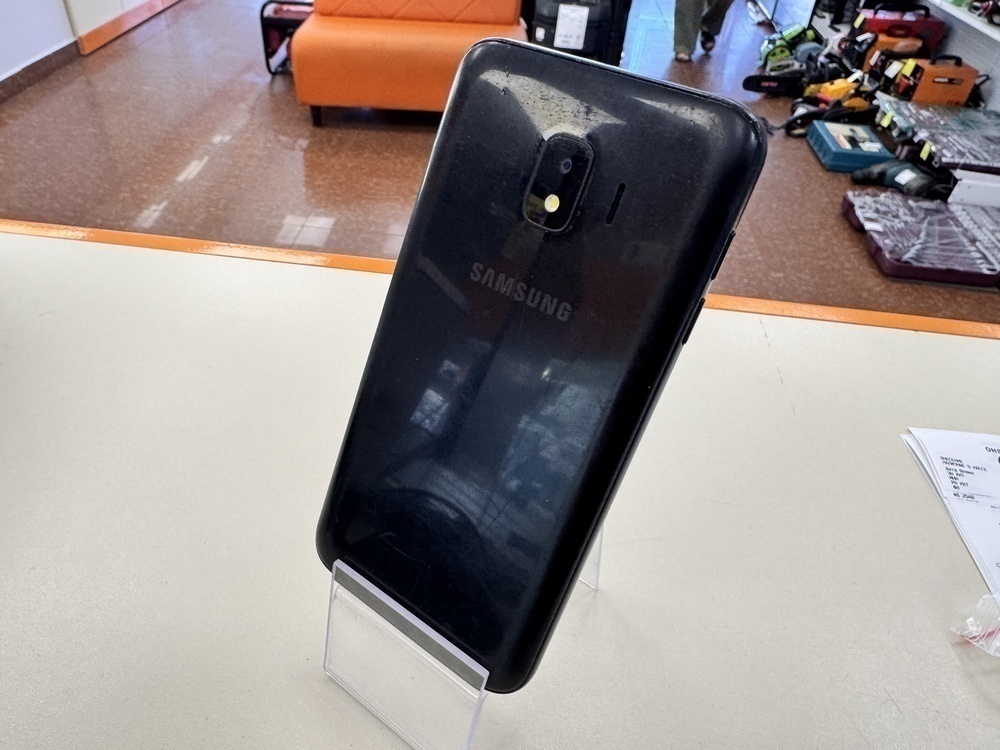 Смартфон Samsung Galaxy J2 Core 1/8