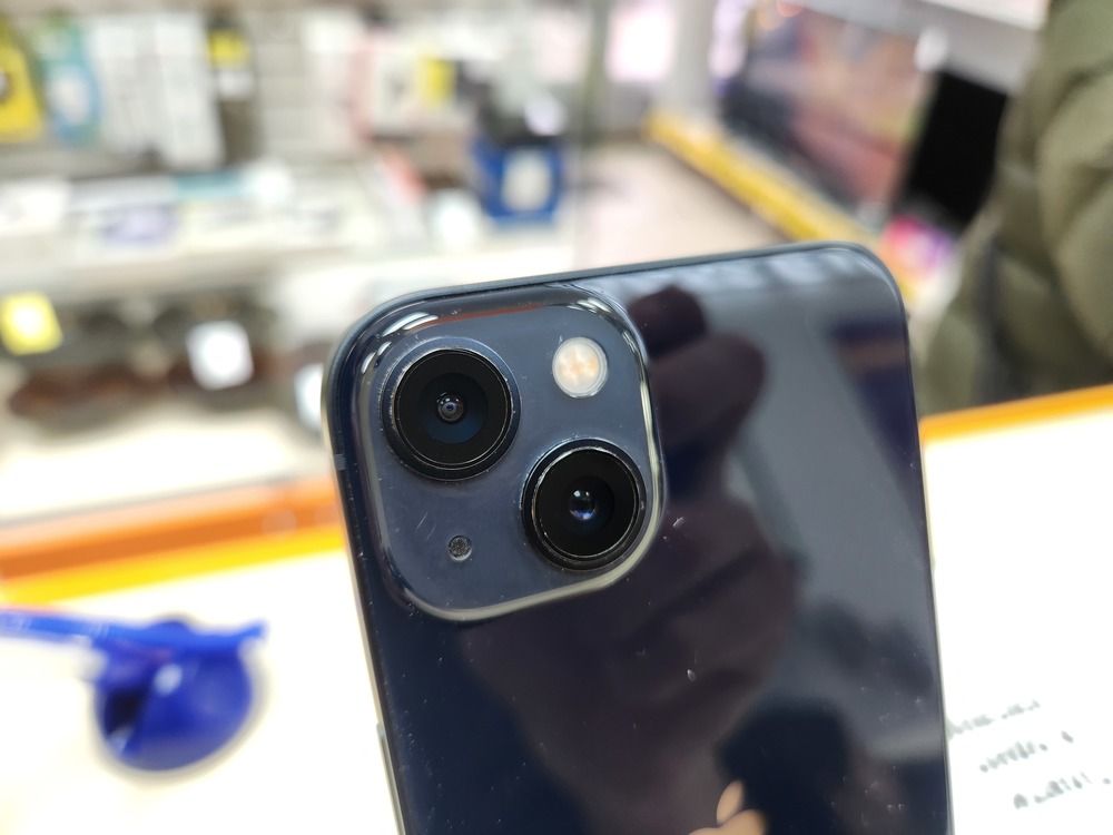 Смартфон Apple iPhone 13 128Gb